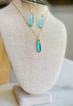 Load image into Gallery viewer, Faceted Turquoise Necklace