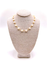 Load image into Gallery viewer, Cultured Pearl Neckkace